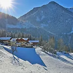 Farm stay Maurachhof Sankt Johann im Pongau
