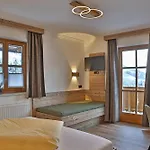 Maurachhof Farm stay *