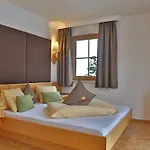 Farm stay Maurachhof *