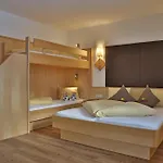 Maurachhof Farm stay