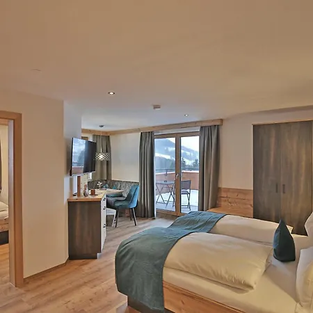 Maurachhof Farm stay Sankt Johann im Pongau